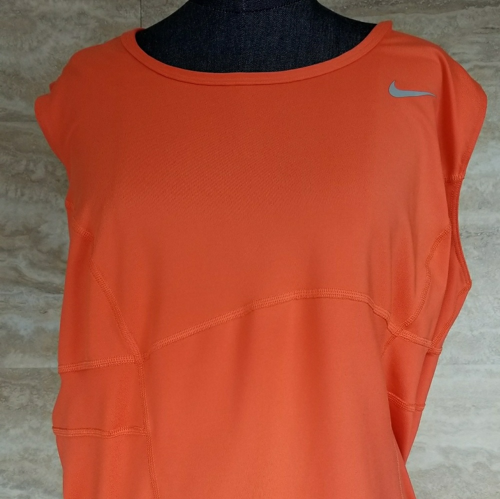 Womens Nike Dri Fit tank top